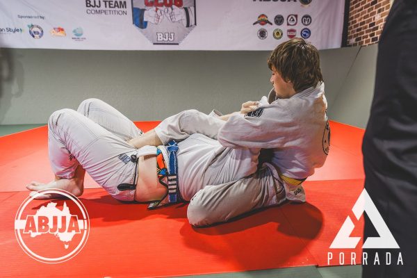 Porrada_Blue-Belt-Over-75kg-_-Lucas-Strachan-Pacheco-BJJ-vs-Jake-Byrne-MyBJJ147_20260418_155817
