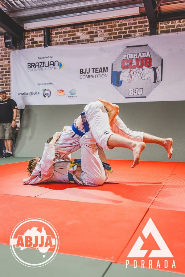 Porrada_Blue-Belt-Under-75kg-_-Jett-Crichton-Pacheco-BJJ-vs-Jackson-Osfield-MyBJJ119_20260418_155023