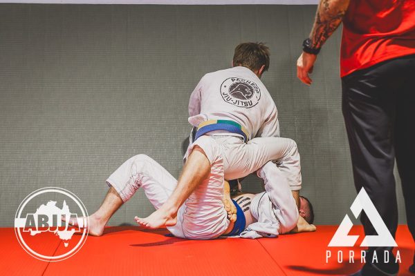 Porrada_Blue-Belt-Under-75kg-_-Jett-Crichton-Pacheco-BJJ-vs-Jackson-Osfield-MyBJJ137_20260418_155423