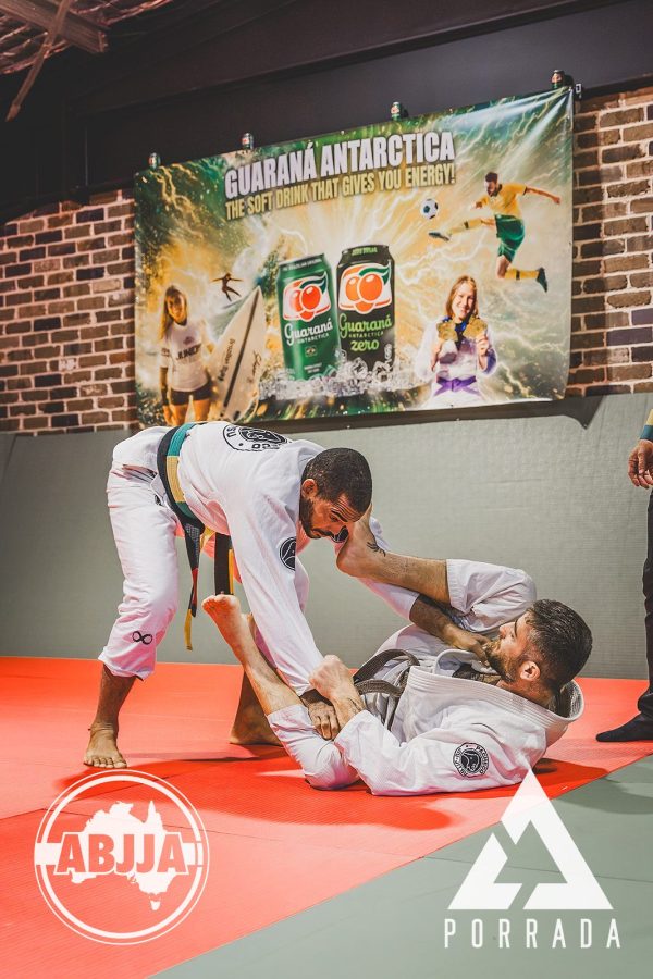 Porrada_Brown-Belt-Over-75kg-_-Lucas-Marcon-Pacheco-BJJ-vs-Alex-Itaparcia-Pacheco-BJJ254_20260418_164503