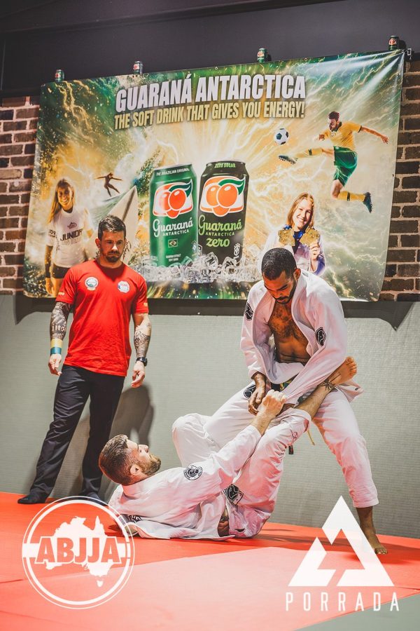 Porrada_Brown-Belt-Over-75kg-_-Lucas-Marcon-Pacheco-BJJ-vs-Alex-Itaparcia-Pacheco-BJJ282_20260418_164804