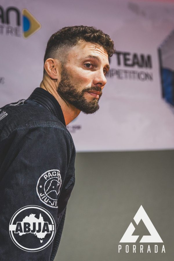 Porrada_Purple-Belt-Under-75kg-_-Eduardo-Collier-Pacheco-BJJ-vs-Spiro-Mavronas-MyBJJ171_20260418_161748