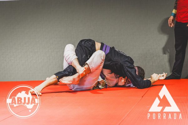 Porrada_Purple-Belt-Under-75kg-_-Eduardo-Collier-Pacheco-BJJ-vs-Spiro-Mavronas-MyBJJ189_20260418_162301