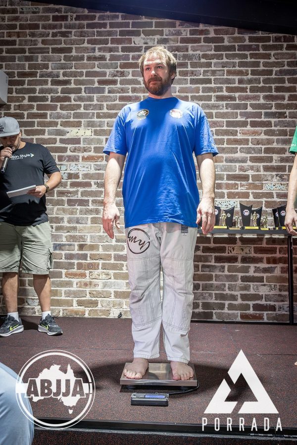 Porrada_Weigh-Ins018_20260418_151337