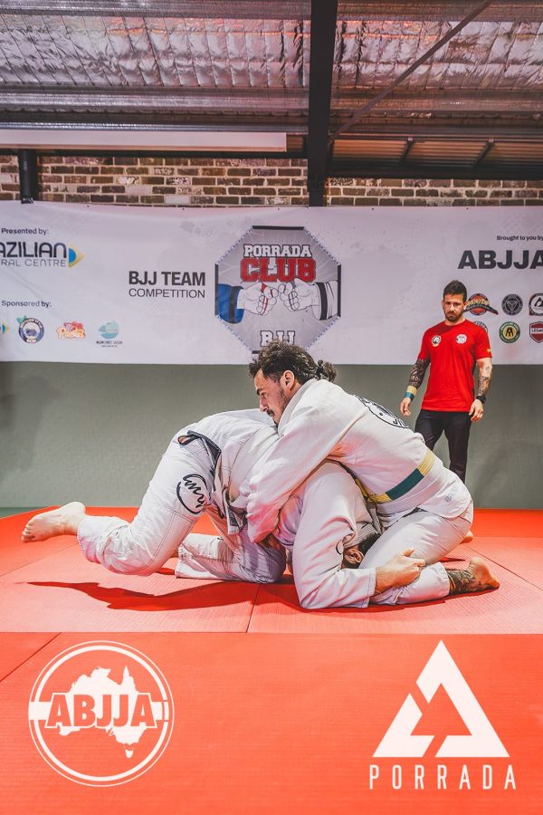 Porrada_White-Belt-Over-75kg-_-Fernando-Abreu-Pacheco-BJJ-vs-Liam-Garman-MyBJJ081_20260418_153552