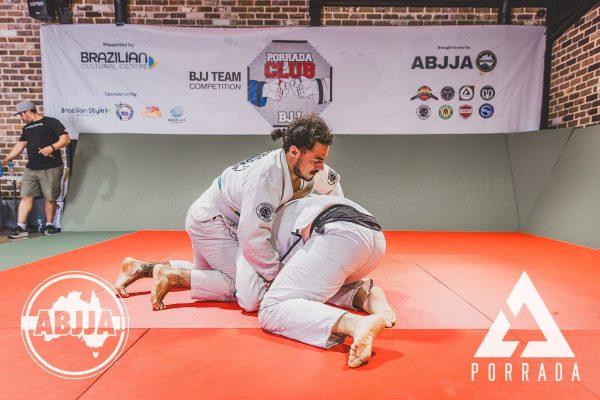 Porrada_White-Belt-Over-75kg-_-Fernando-Abreu-Pacheco-BJJ-vs-Liam-Garman-MyBJJ083_20260418_153619