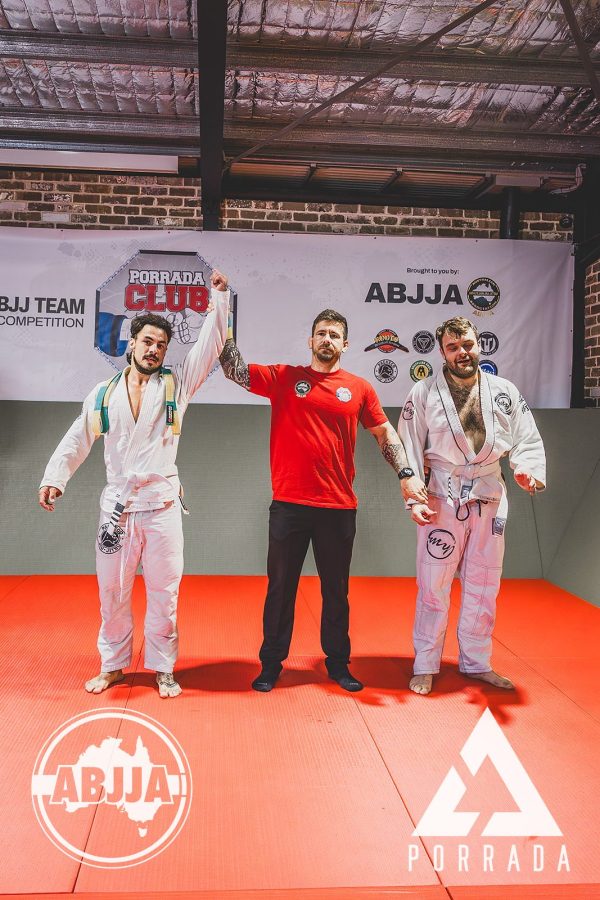 Porrada_White-Belt-Over-75kg-_-Fernando-Abreu-Pacheco-BJJ-vs-Liam-Garman-MyBJJ105_20260418_154257