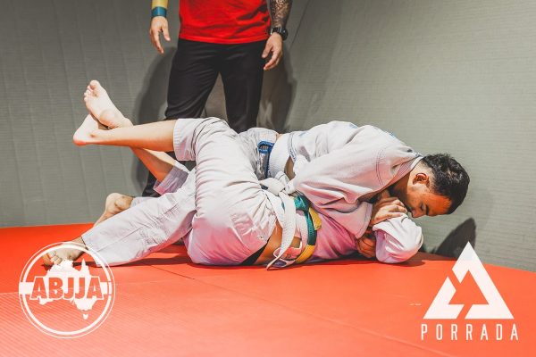 Porrada_White-Belt-Under-75kg-_-Kealan-Schiezaro-Pacheco-BJJ-vs-Shankar-Bhusal-MyBJJ064_20260418_153135